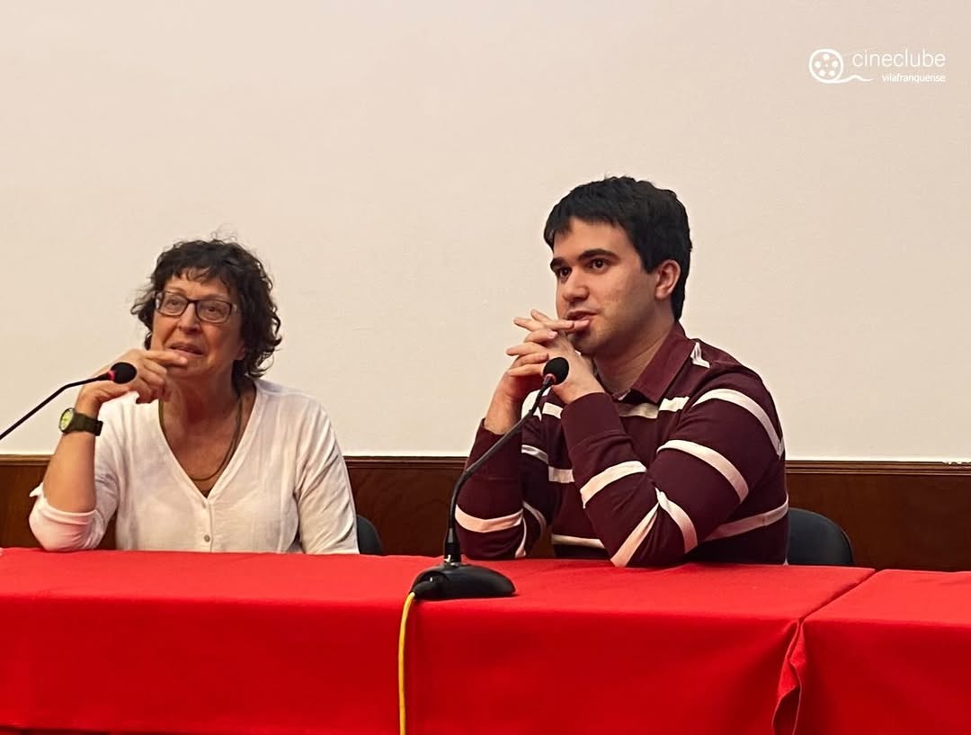 A MULHER QUE MORREU DE PÉ_4